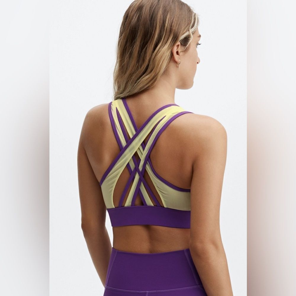 NWT- Fabletics-Faye Medium Impact Sports Bra- Berry Kiss/Lemon Crème-Size XS - Picture 3 of 12